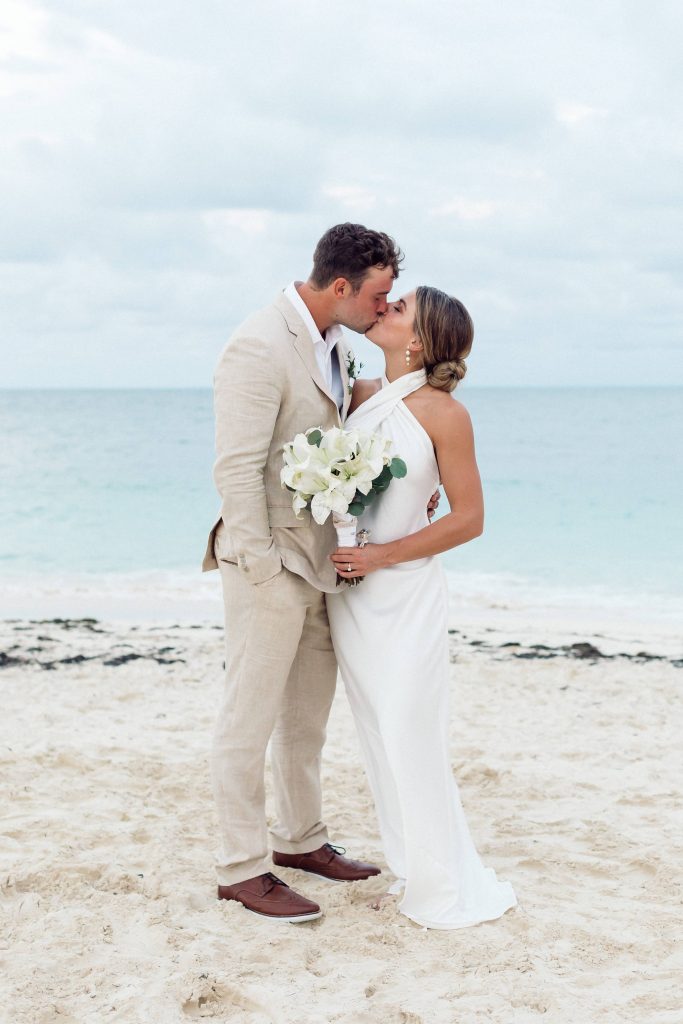 Wedding Sadie Skylar Dreams Playa Mujeres 0283