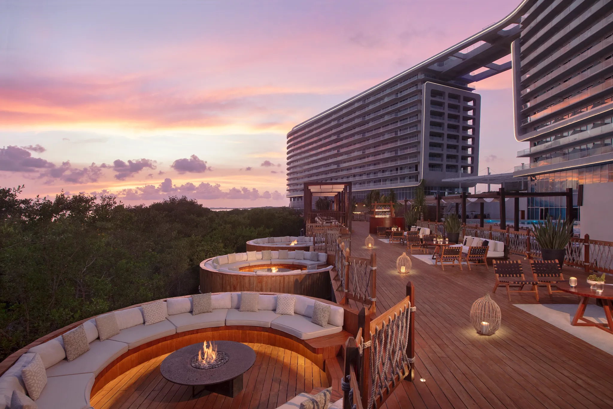 hyvgigrpcocktailfirepitsdeck1acb be all inclusive