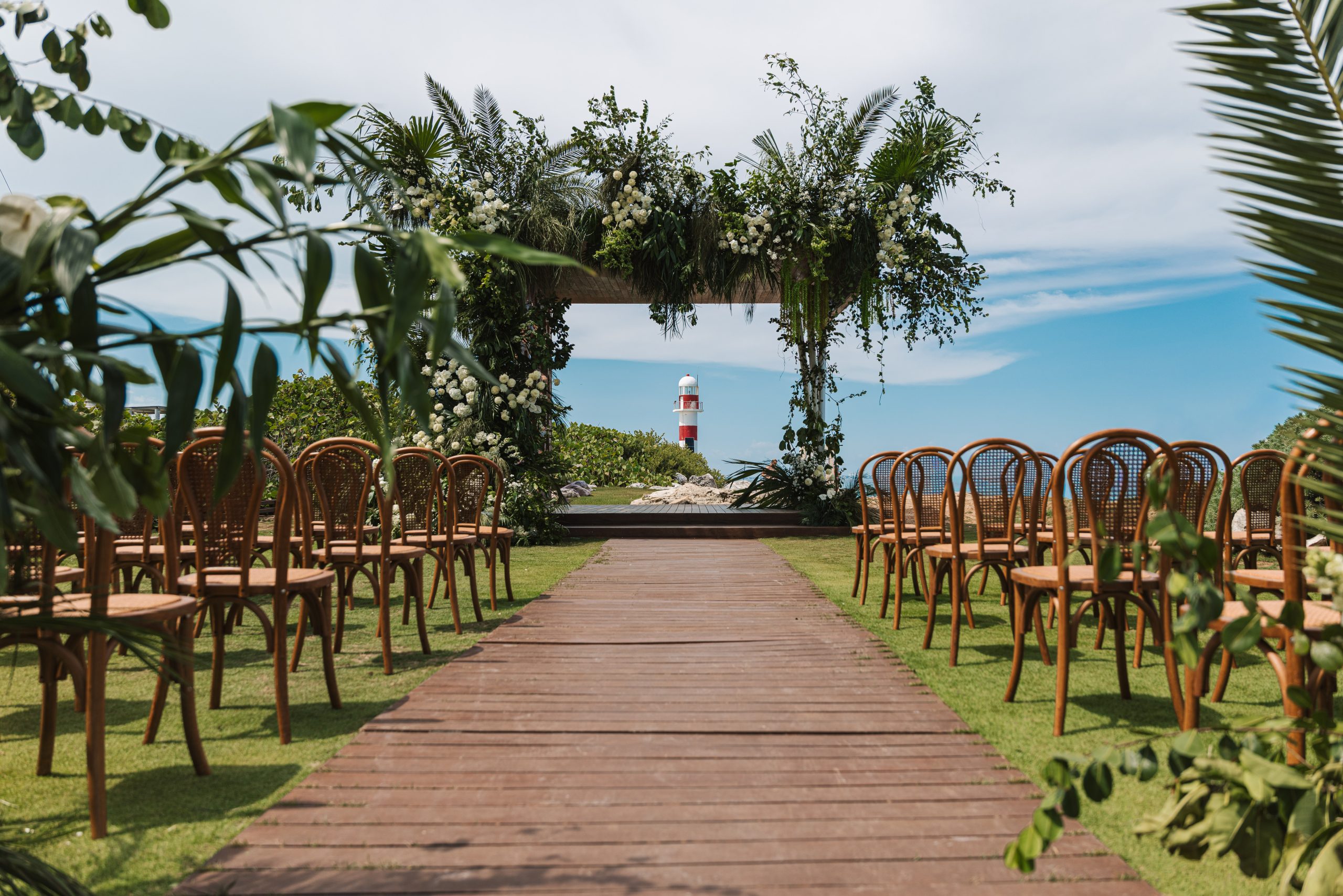 hyattzivacancunweddingslighthouseterraceceremony2 be all inclusive