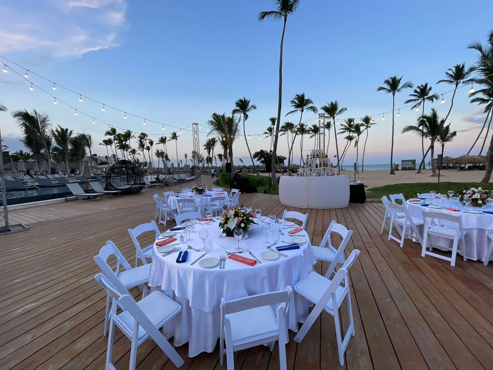 pooldeck1168e00548d052c be all inclusive